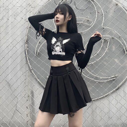 Gothic Witch Printed Long Sleeve Crop Top 3