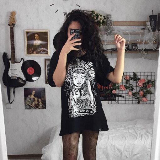 Gothic Witch Print Long Tee 4