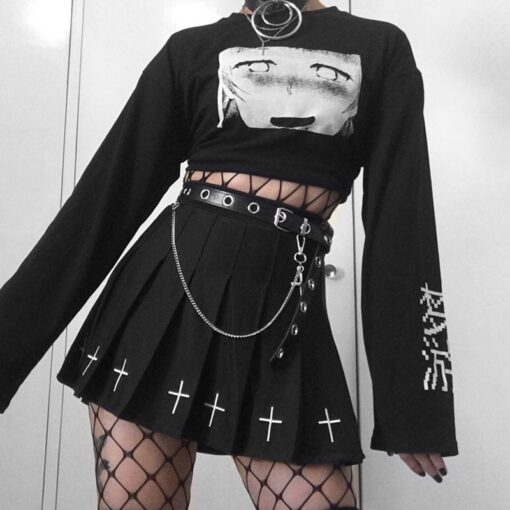 Long Sleeve Gothic Anime Style Crop Top 3